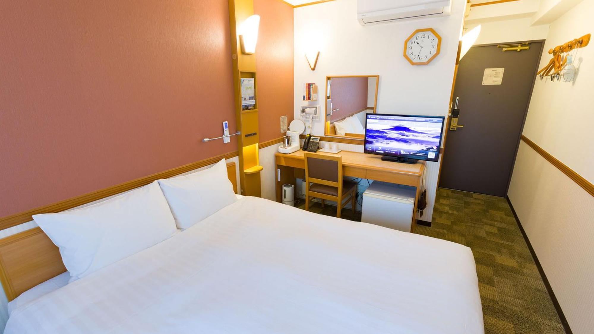 Toyoko Inn Takasaki Eki Nishi Guchi No 2 Quarto foto